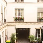 Hostnfly Apartments - Gorgeous Accommodation Right Next To Montmartre