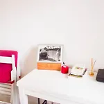 Hostnfly Apartments - Gorgeous Accommodation Right Next To Montmartre